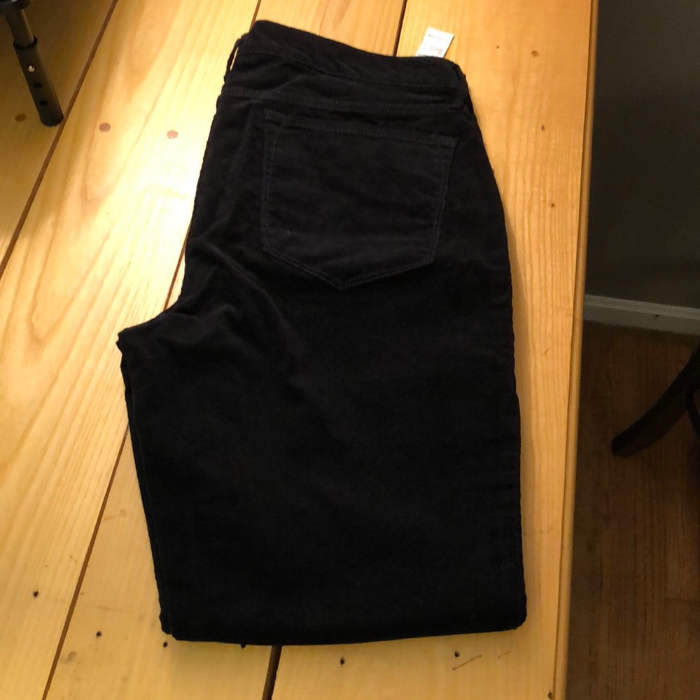 New cropped flare corduroy pants black color